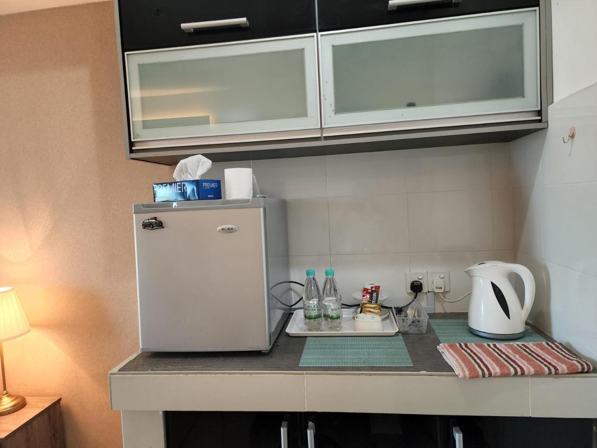 The Viana Apartment 1 Kota Bharu Exterior photo